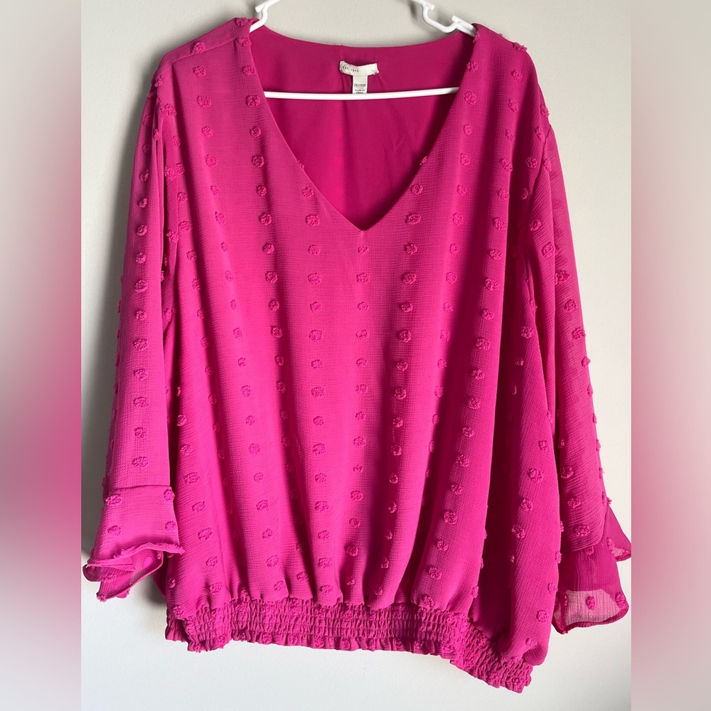 Beautifully Detailed Hot Pink Top - Cato - Size 26/28W